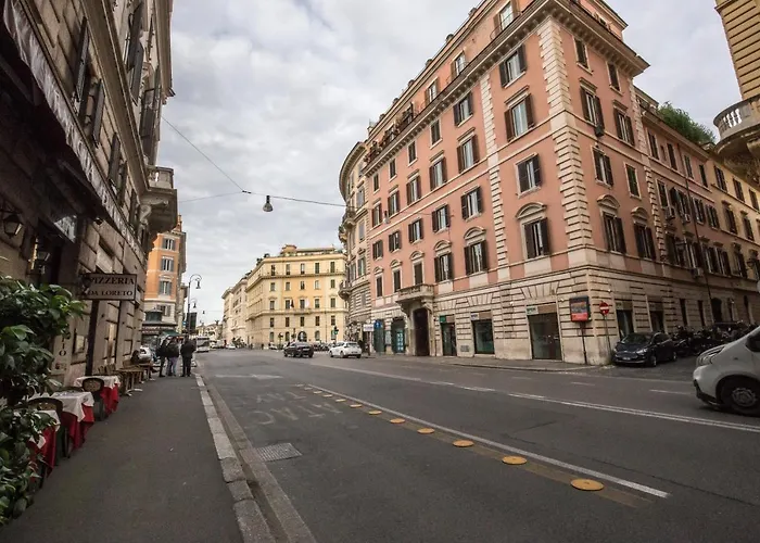 900 Liberty Roma
